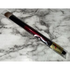 Sonia G Jumbo Concealer Brush